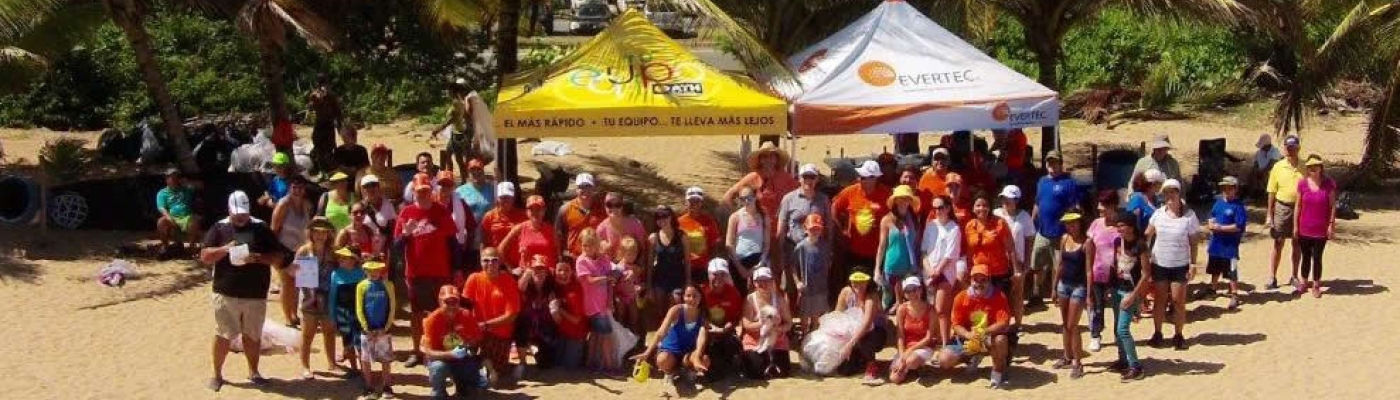 Volunteers at a removal event in Puerto Rico. (Photo Credit: Scuba Dogs Society)
