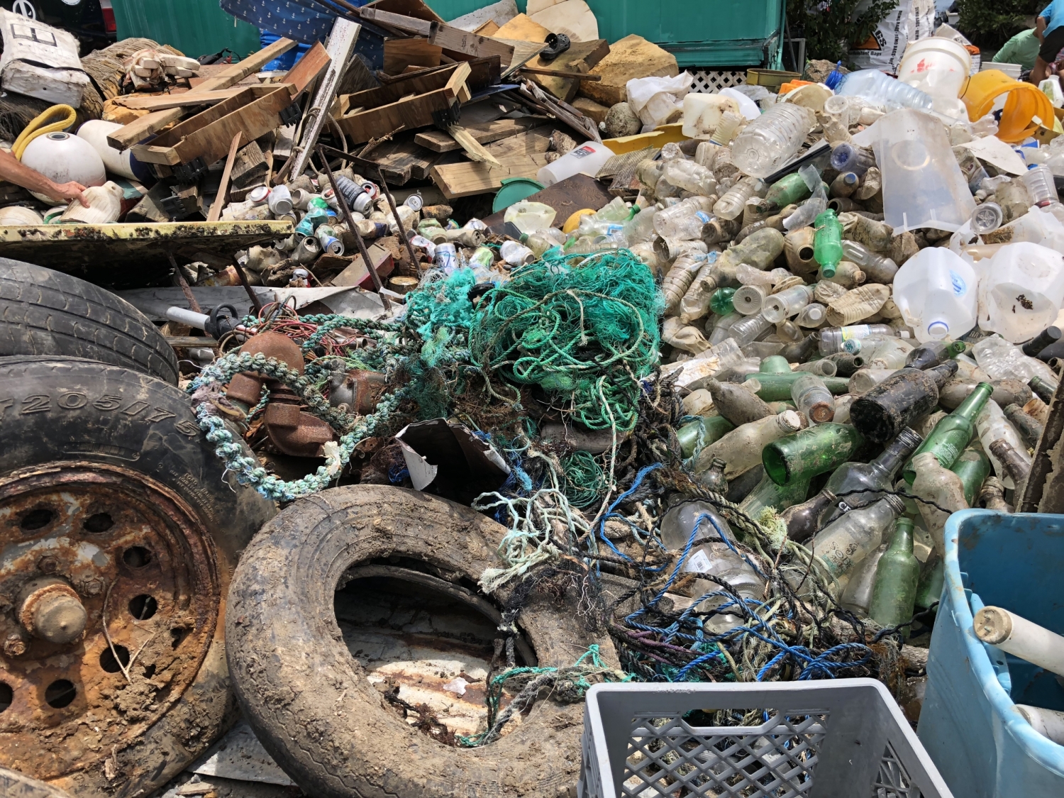 Solutions Marine Debris Program Solutions Marine Debris Program